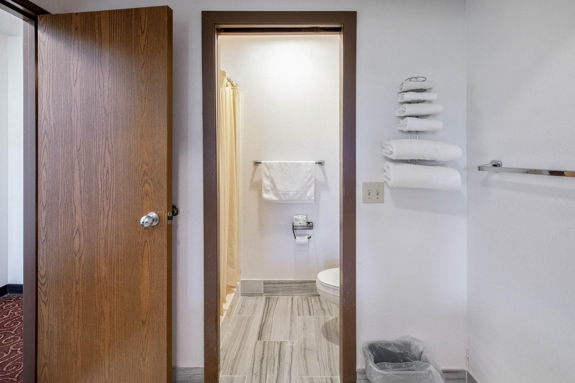 Oyo Hotel Chesaning Route 52 & Hwy 57 Luaran gambar