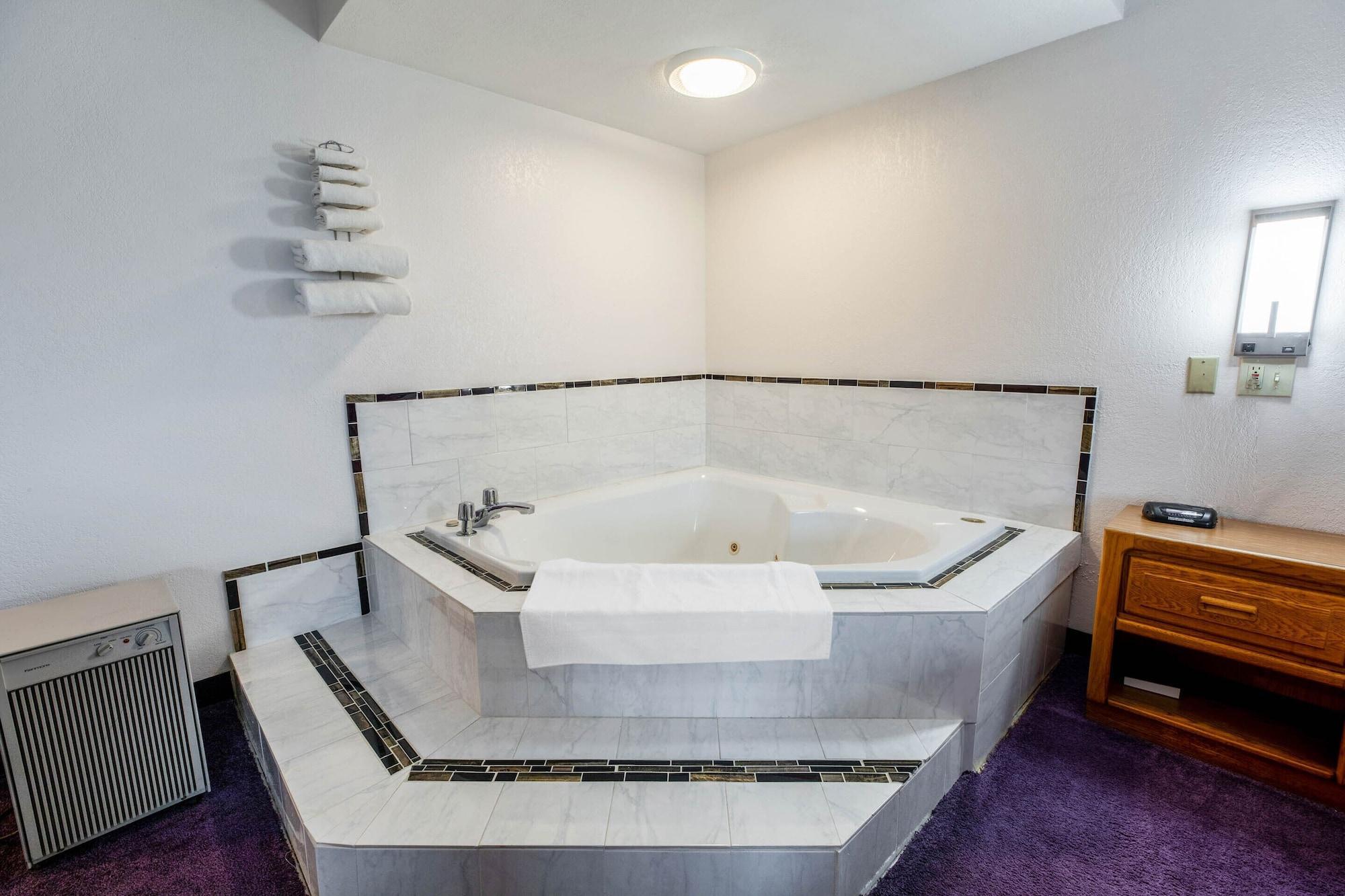 Oyo Hotel Chesaning Route 52 & Hwy 57 Luaran gambar