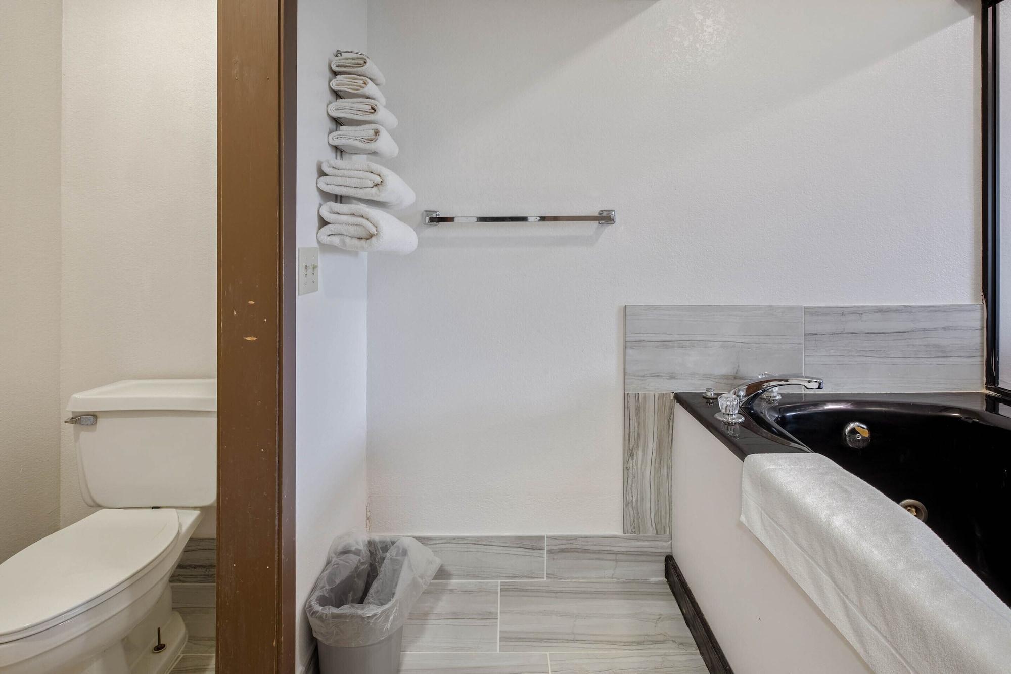 Oyo Hotel Chesaning Route 52 & Hwy 57 Luaran gambar
