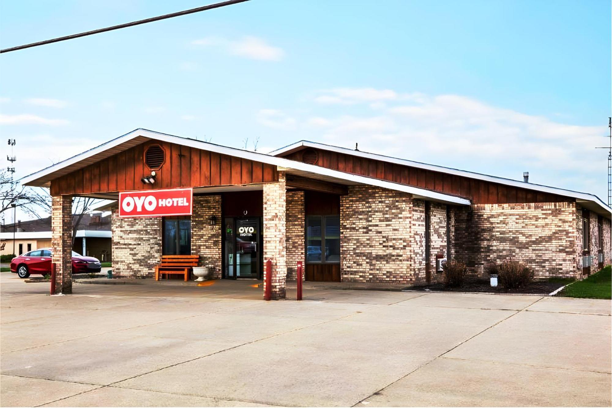 Oyo Hotel Chesaning Route 52 & Hwy 57 Luaran gambar